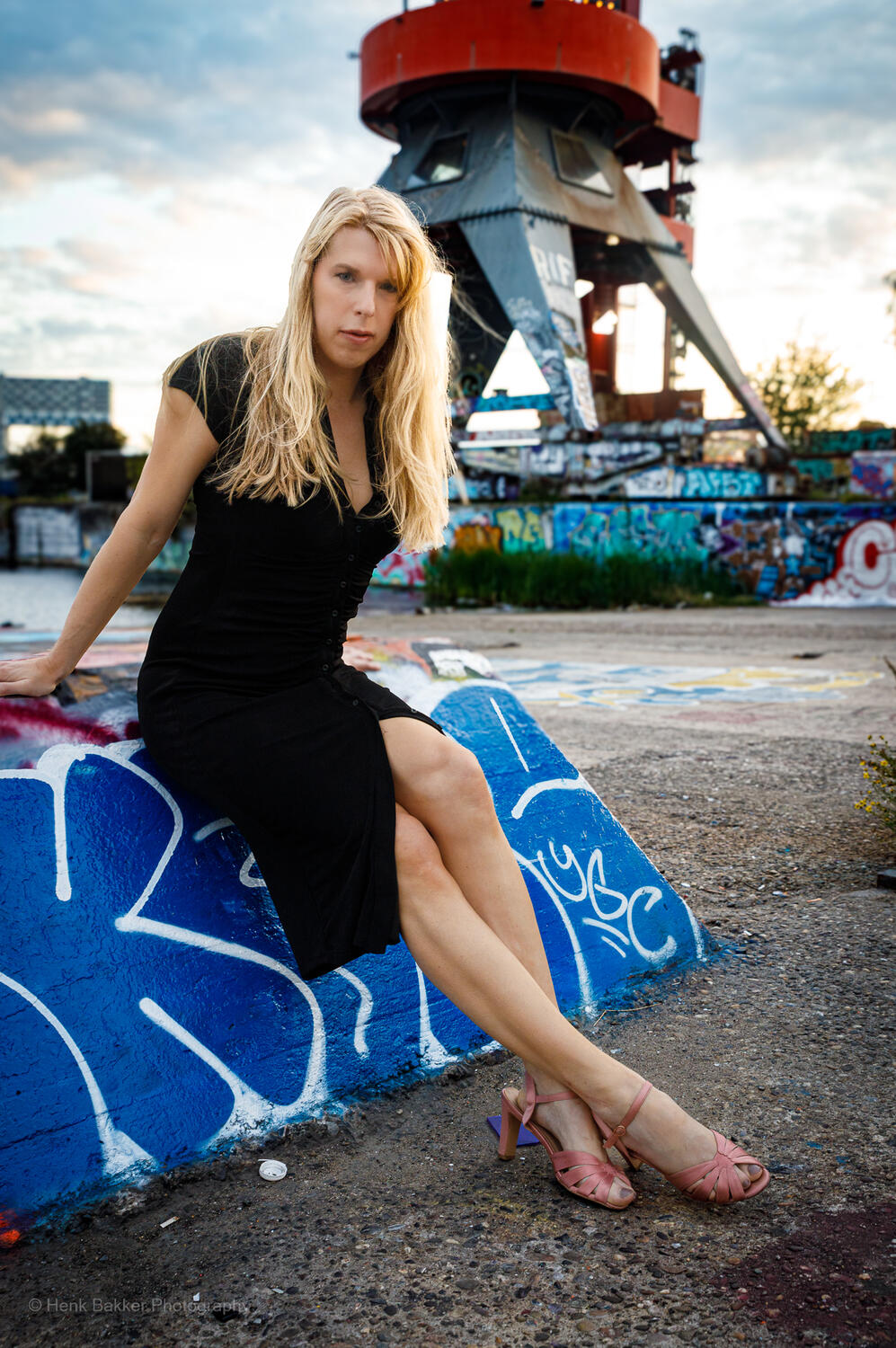 Let’s explore the world together — I’m always open to travel and adventure.